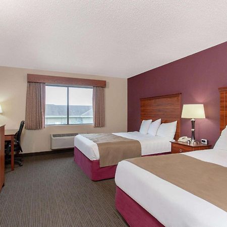 Americinn By Wyndham New London Kültér fotó